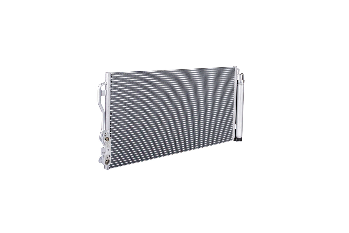 VALEO CONDENSATORE BMW SERIE 1. 3