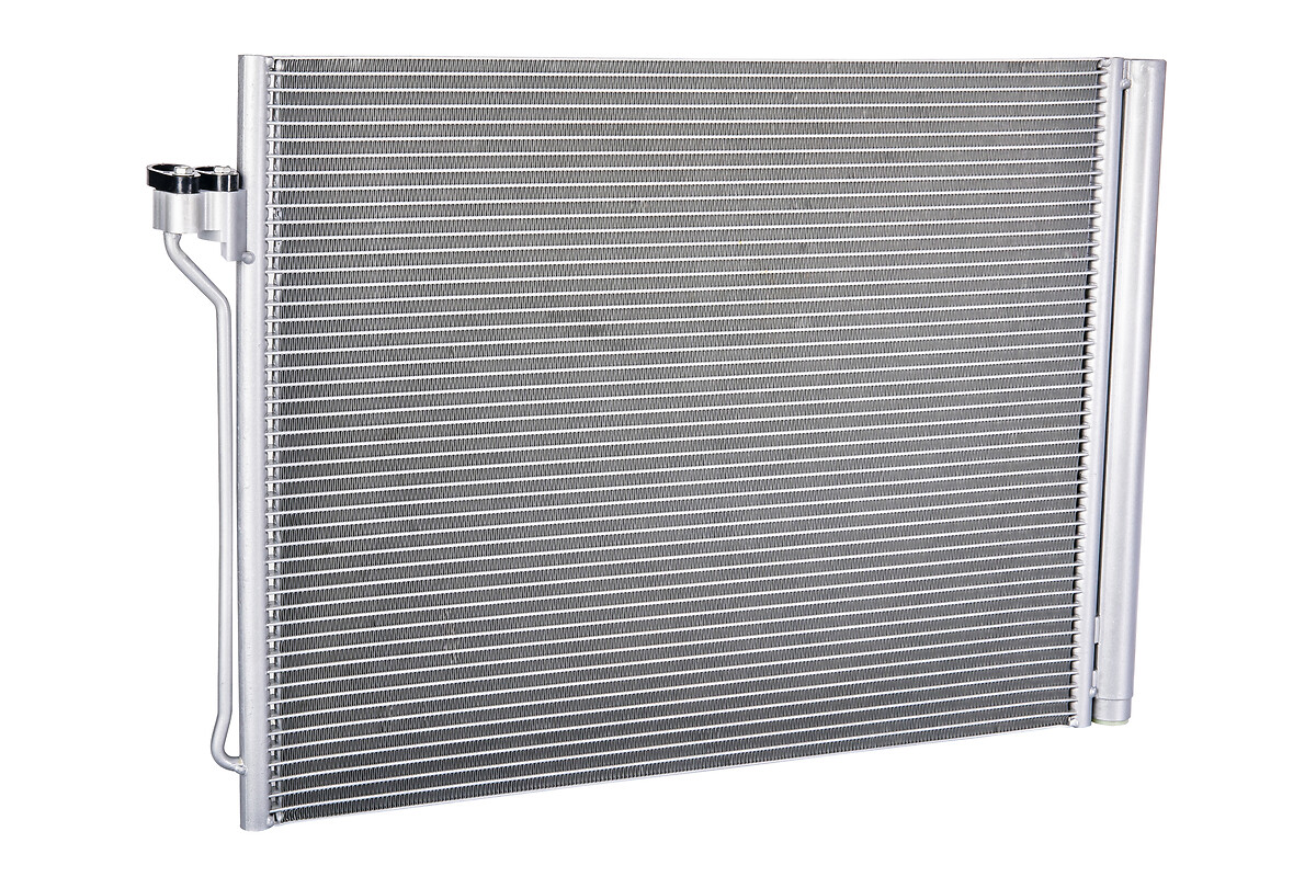 Condensatore, climatizzatore VALEO 814541