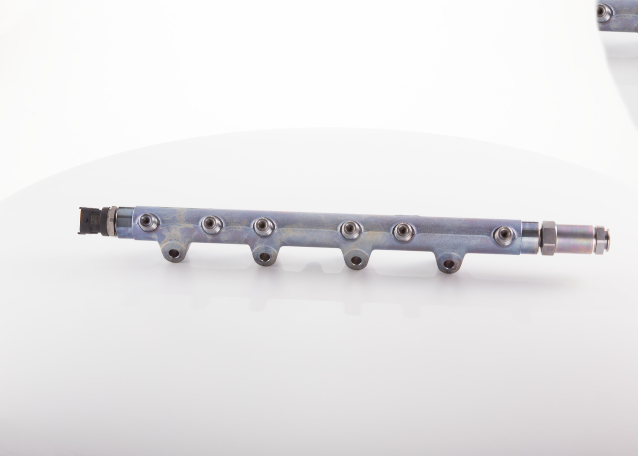 4cilTUBO DISTRIBUTORE