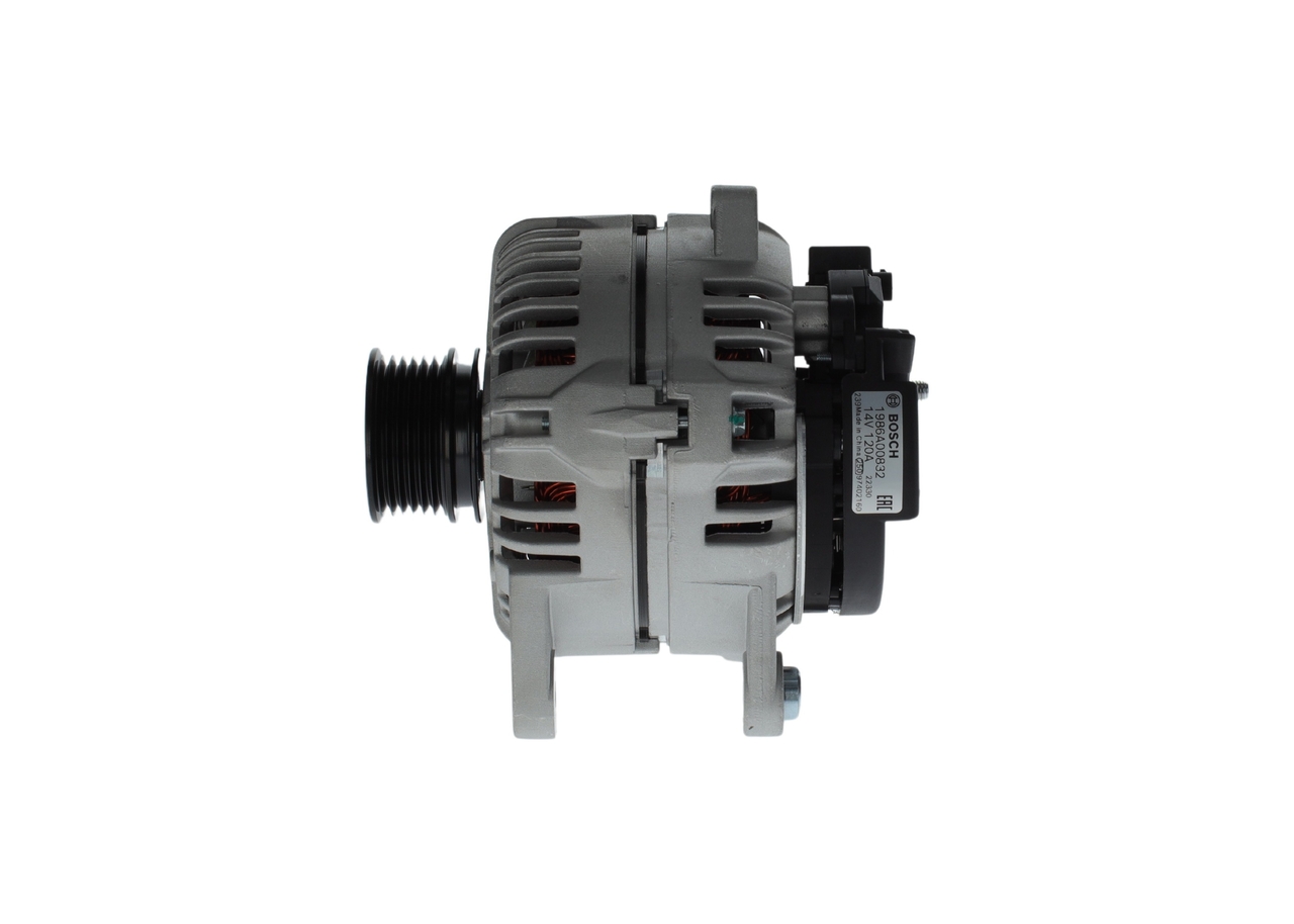 Alternatore BOSCH 1986A00832