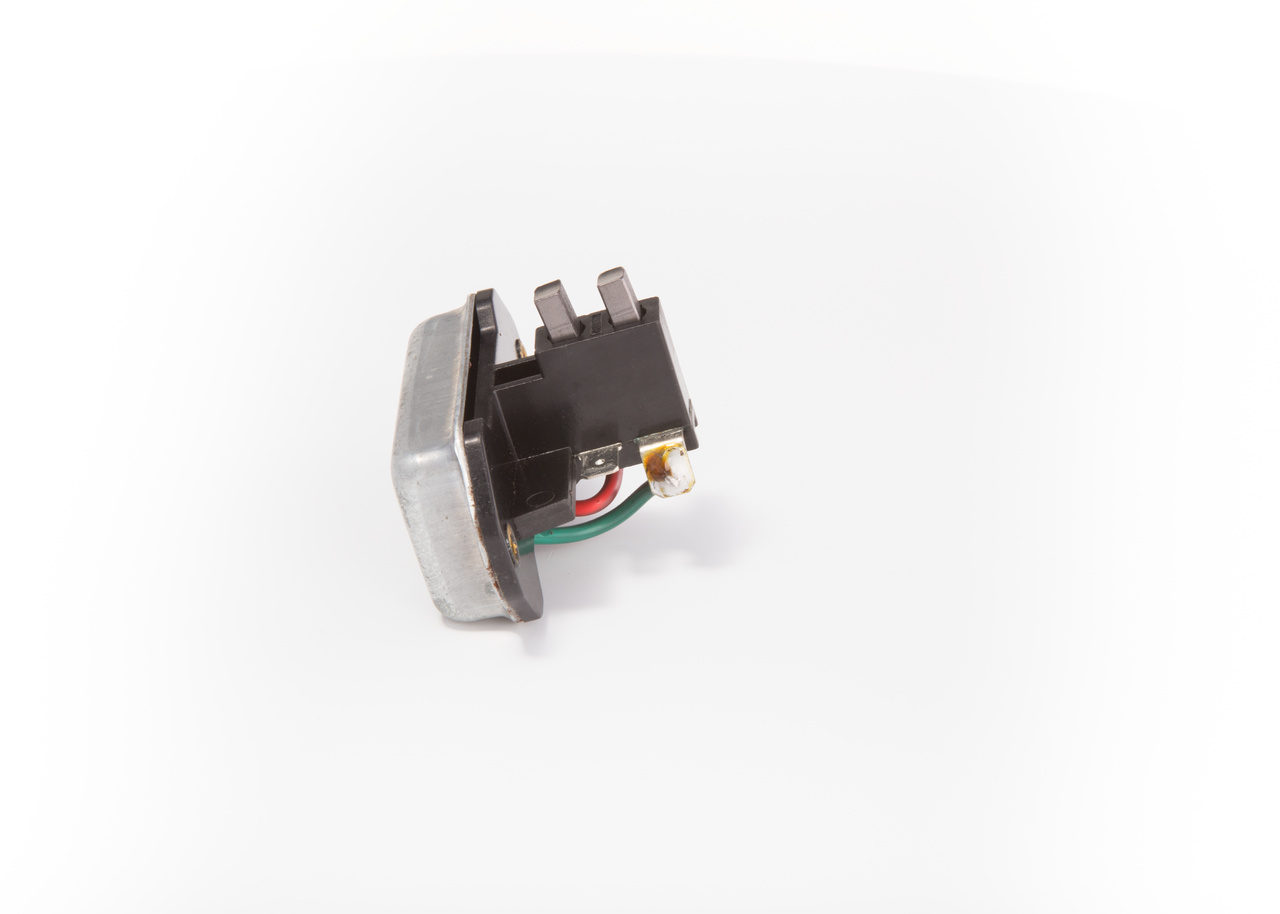REGOLATORE ALTERNATORE