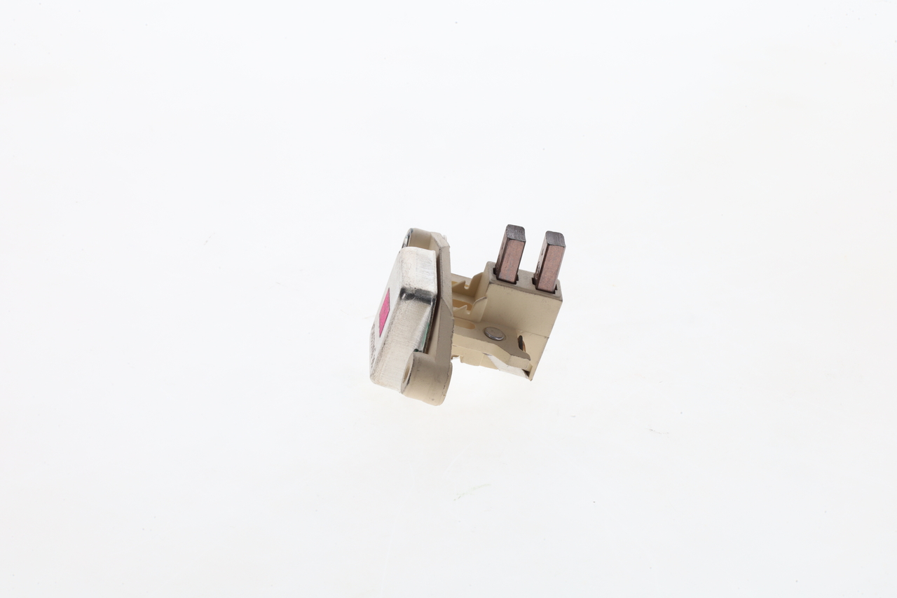 REGOLATORE ALTERNATORE