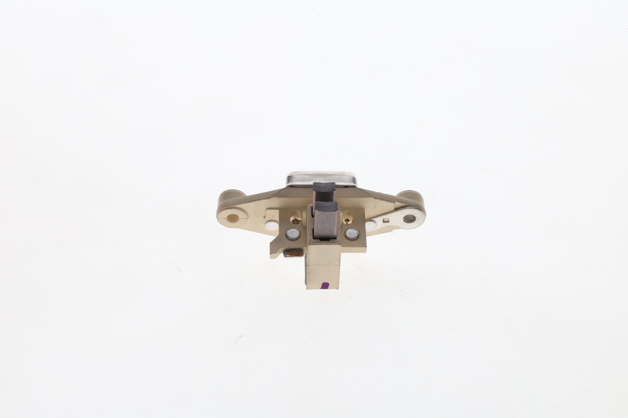 REGOLATORE ALTERNATORE