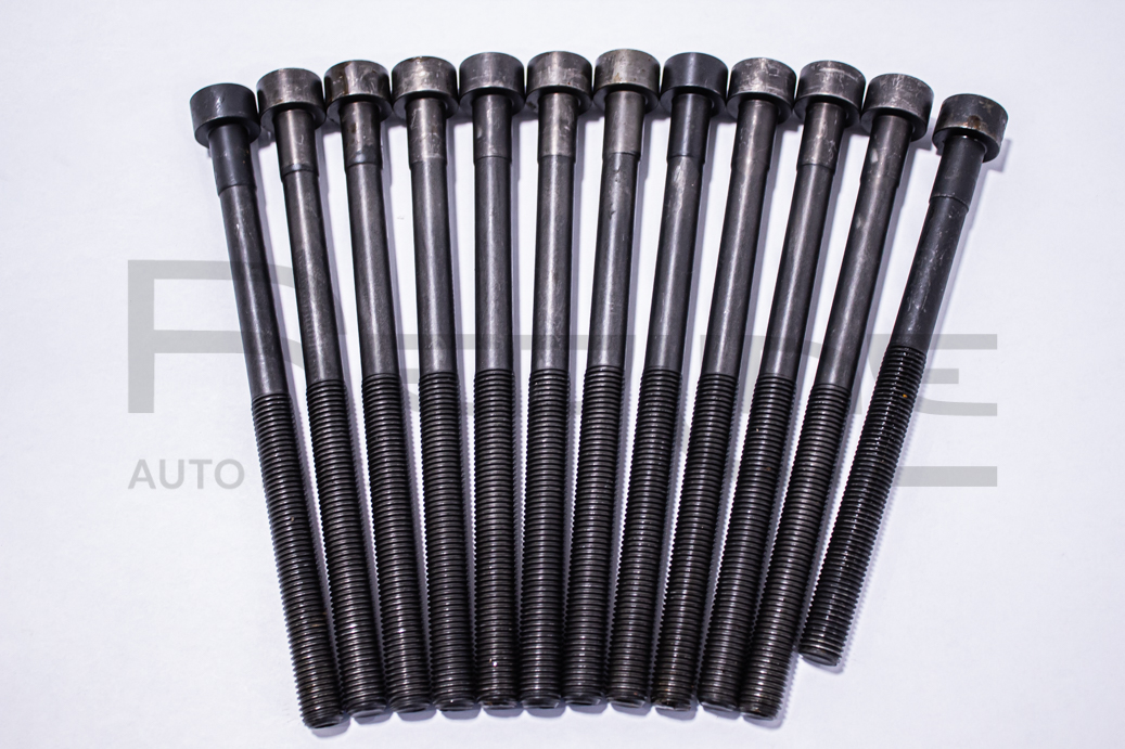 Kit bulloni testata REDLINE 00SS007
