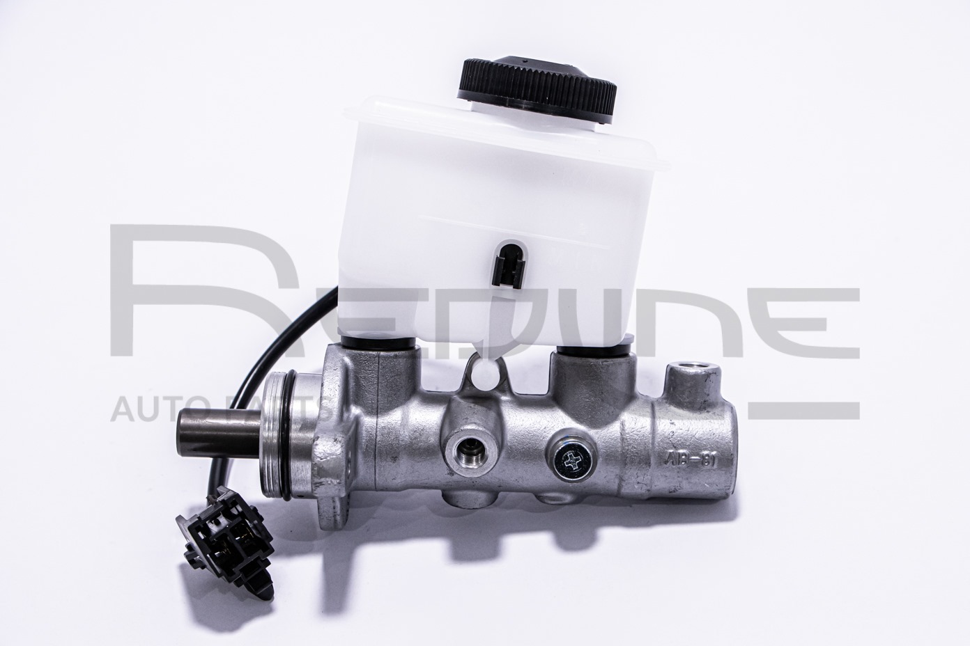 Cilindro maestro del freno REDLINE 09MZ015