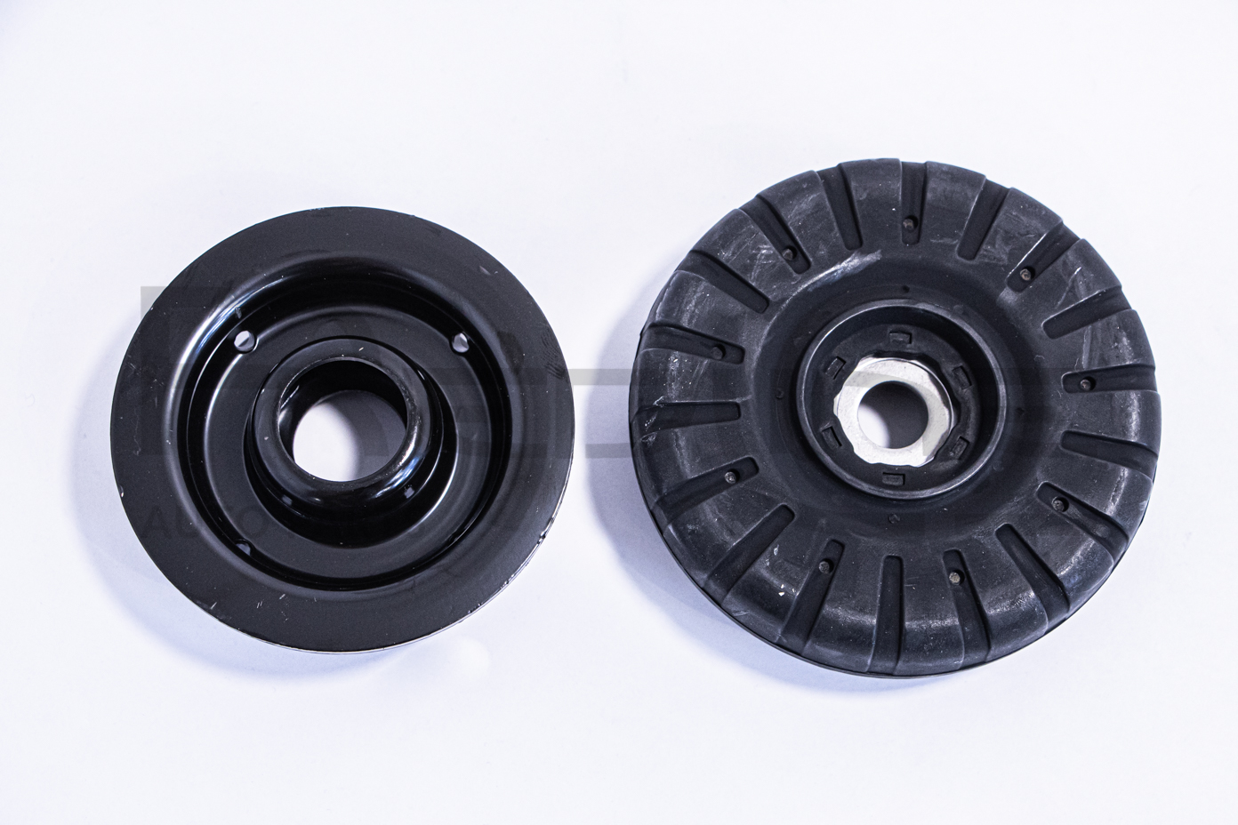 Supporto ammortizzatore a molla REDLINE 43CV016