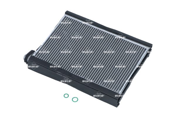 NRF EVAPORATORE LAND ROVER DISCOVERY 10-