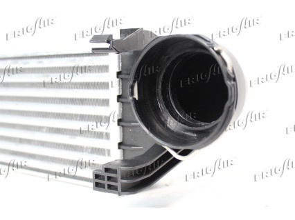 INTERCOOLER MERCEDES PKW CLASSE C W203