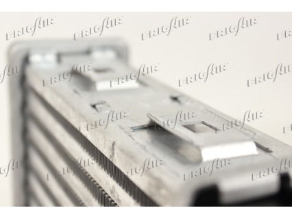 INTERCOOLER  SMART 0.6 - 0.7 00>