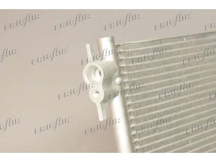 COND.REN. CLIO-CAPTUR - DACIA DOKKER-LOGAN 12>