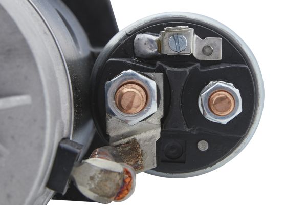 ALTERNATORE NUOVO SENZA RESO