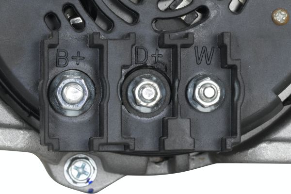 ALTERNATORE NUOVO SENZA RESO