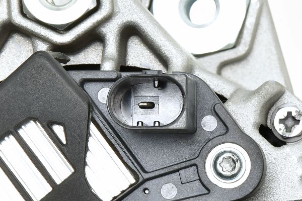 ALTERNATORE NUOVO SENZA RESO