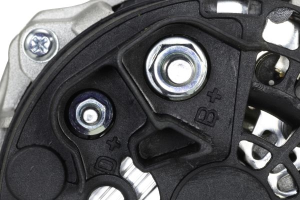 ALTERNATORE NUOVO SENZA RESO