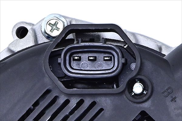 ALTERNATORE NUOVO SENZA RESO