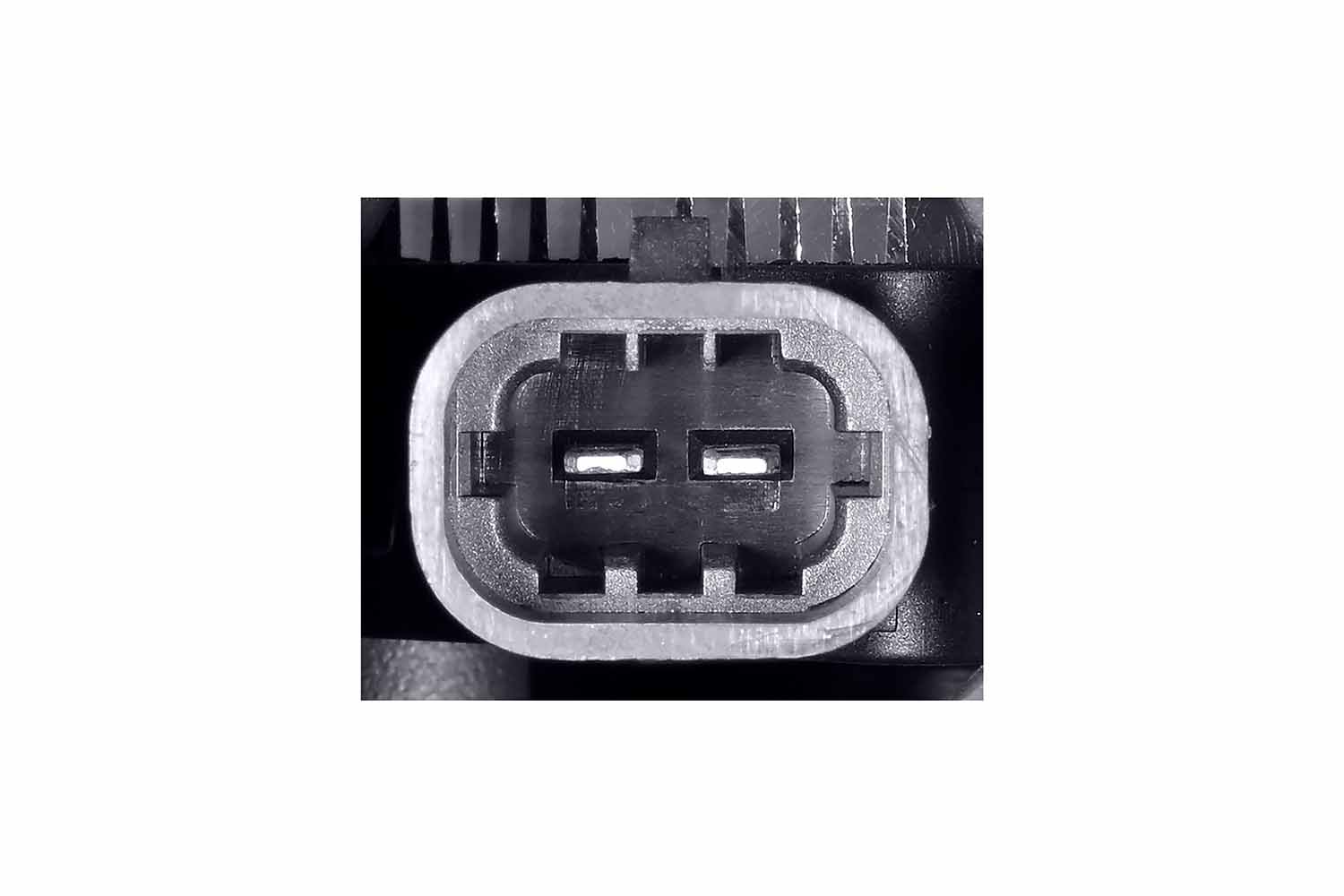 ALTERNATORE NUOVO SENZA RESO