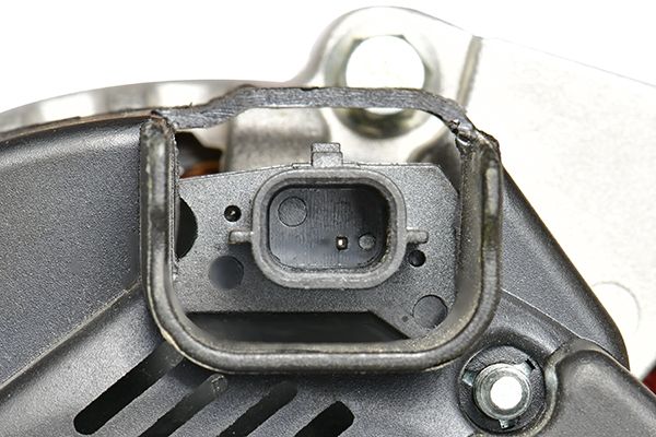 ALTERNATORE NUOVO SENZA RESO