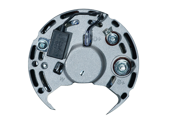 ALTERNATORE NUOVO SENZA RESO