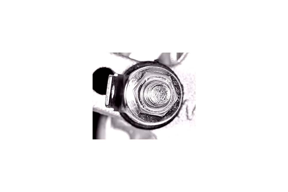 ALTERNATORE NUOVO SENZA RESO